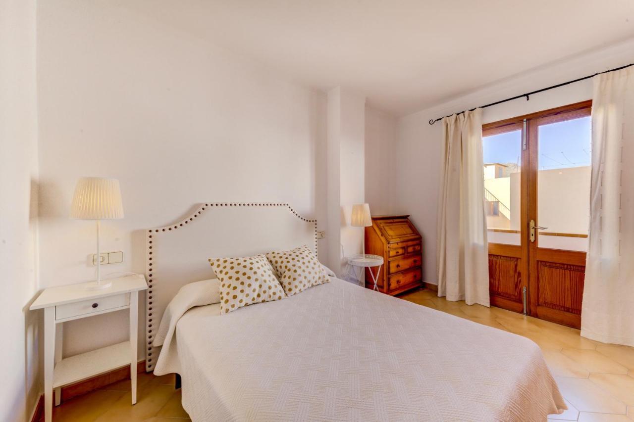 Beachfront Apartment Simar By Sealand Villas Port de Pollença Exterior foto